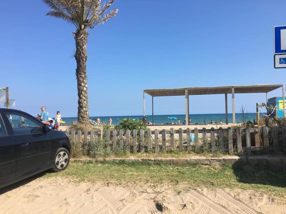 אל פראט דה לוברגאט Exclusive House Close To Airport מראה חיצוני תמונה